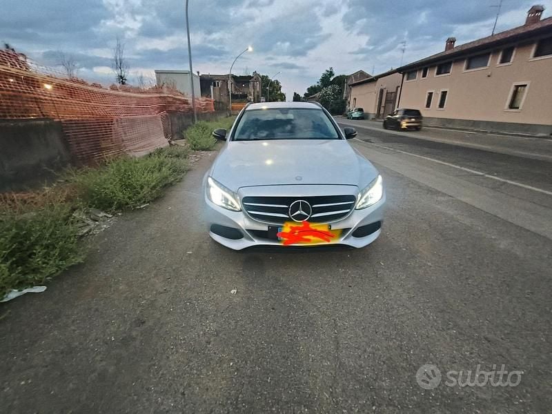 Usata Mercedes C200 136 CV (100 kW) 2015 Grigio Station wagon
