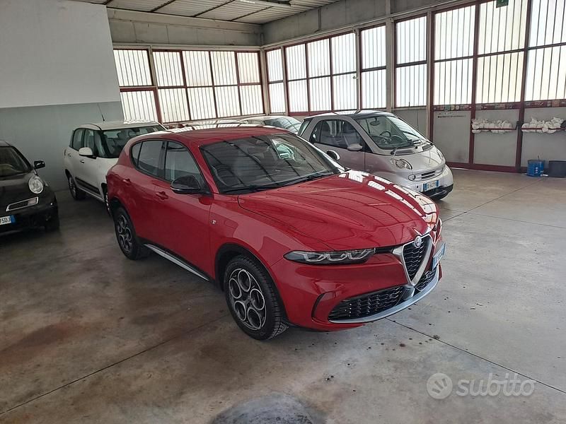 Usata Alfa Romeo Tonale Ti 131 CV (96 kW) 2023 Rosso SUV