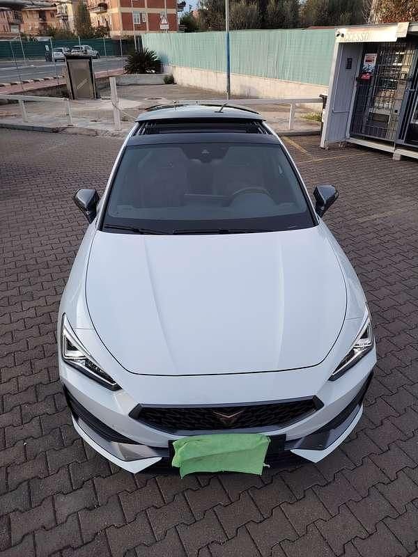 Usata Cupra Leon 245 CV (180 kW) 2023 Bianco Berlina