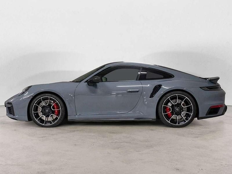 Usata Porsche 992 581 CV (427 kW) 2023 Nero Coupé