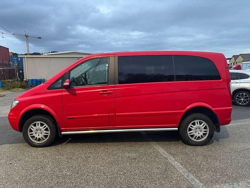 Usata Mercedes Viano 150 CV (110 kW) 2007 Rosso Monovolume
