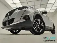 Usata Peugeot 2008 GT-line 131 CV (96 kW) 2020 Grigio SUV