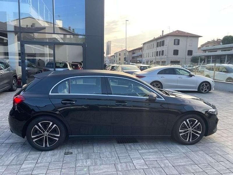 Usata Mercedes A180 Advanced Plus 136 CV (100 kW) 2024 Cosmo Berlina