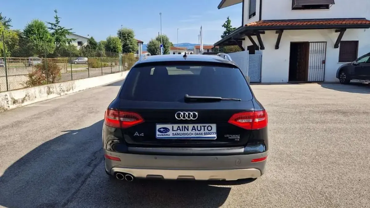 Usata Audi A4 Allroad Ambiente 190 CV (139 kW) 2015 Nero Station wagon