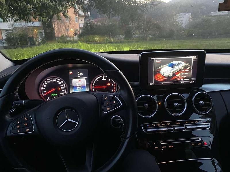 Usata Mercedes C220 170 CV (125 kW) 2016 Berlina