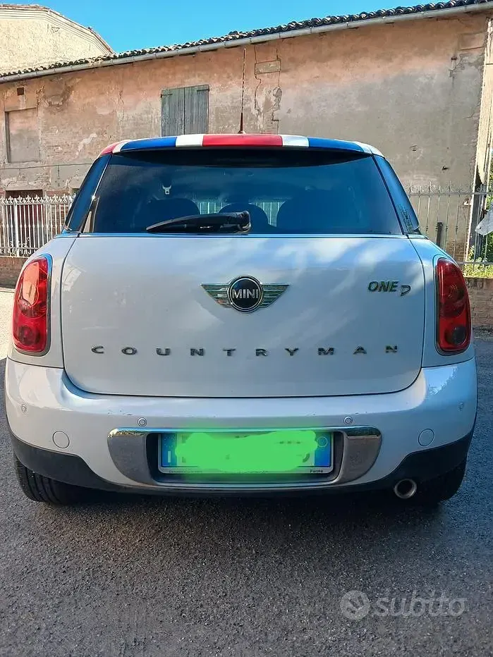 Usata Mini One D Countryman Business 90 CV (66 kW) 2016 Bianco SUV