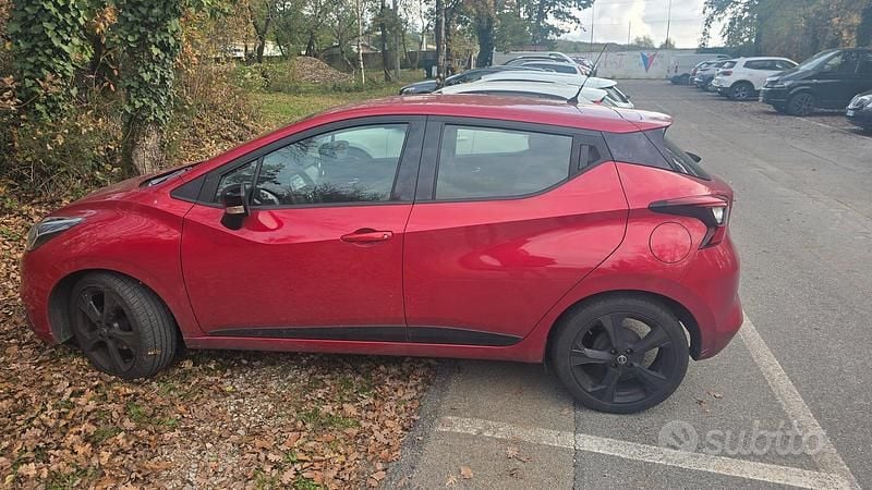 Usata Nissan Micra 90 CV (66 kW) 2020 Rosso Berlina