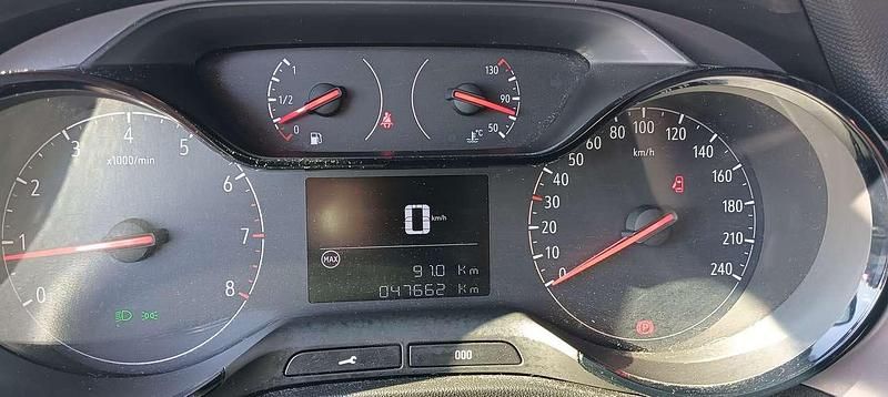 Usata Opel Crossland X 83 CV (61 kW) 2019 Argento SUV