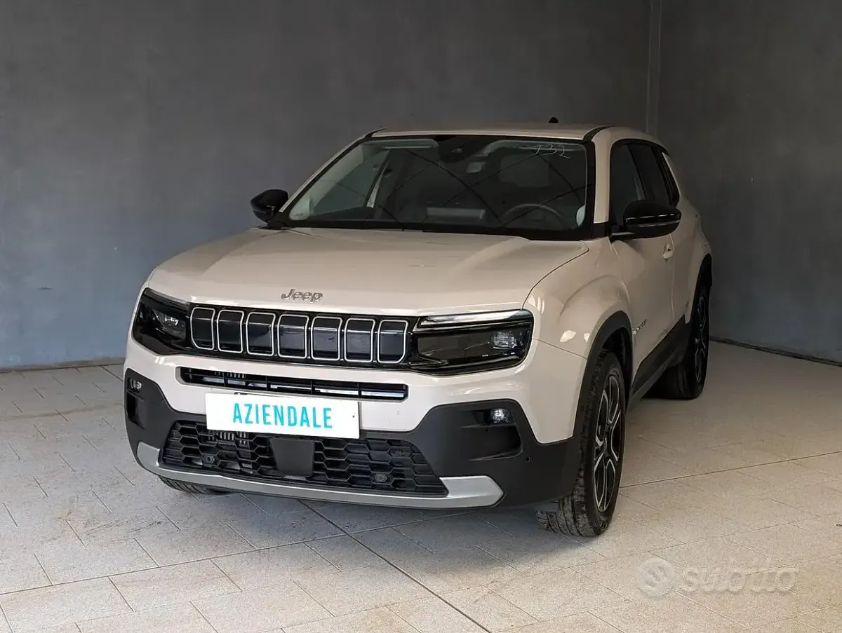 Usata Jeep Avenger Summit 101 CV (74 kW) 2025 SUV