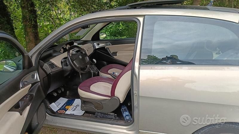 Usata Lancia Ypsilon 77 CV (56 kW) 2007 Grigio Utilitaria