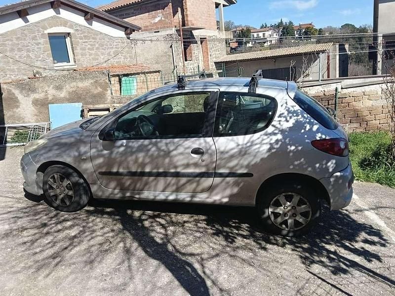 Usata Peugeot 206+ 68 CV (50 kW) 2010 Utilitaria
