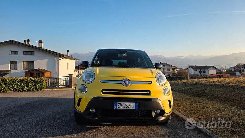 Usata Fiat 500L 120 CV (88 kW) 2015 Giallo Monovolume