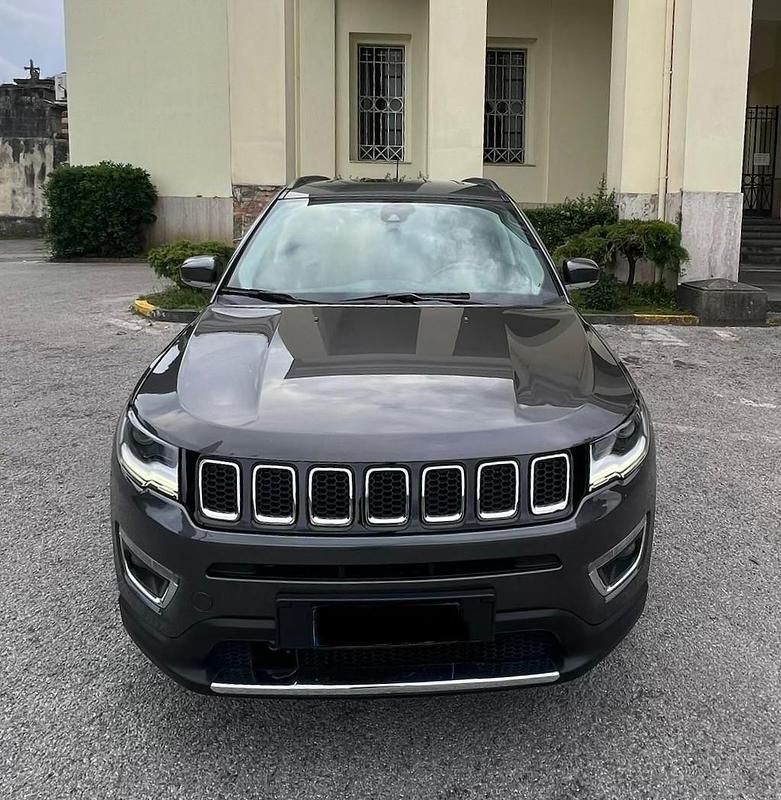 Usata Jeep Compass Limited 130 CV (95 kW) 2020 Grigio SUV
