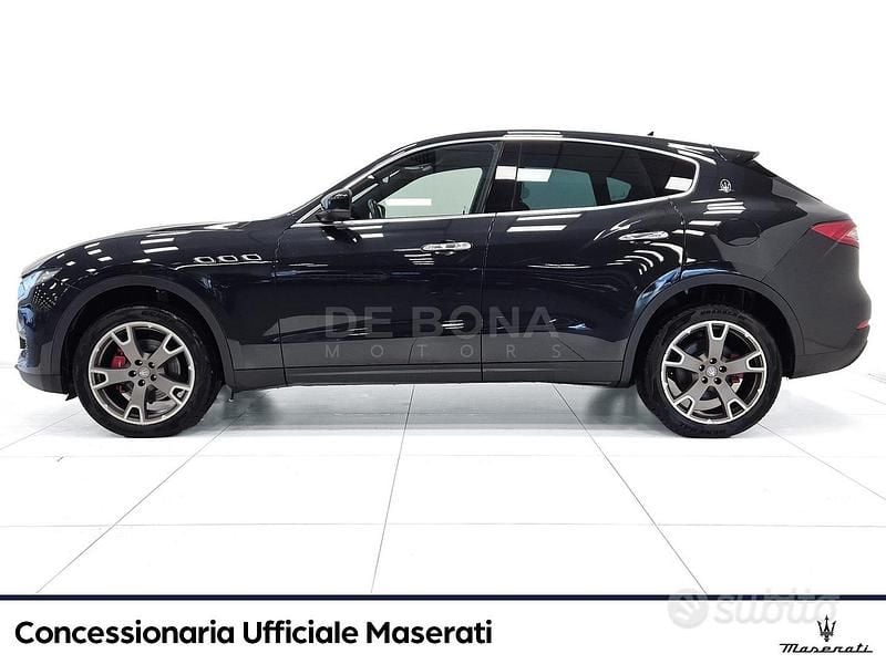Usata Maserati Levante 275 CV (202 kW) 2017 Other SUV