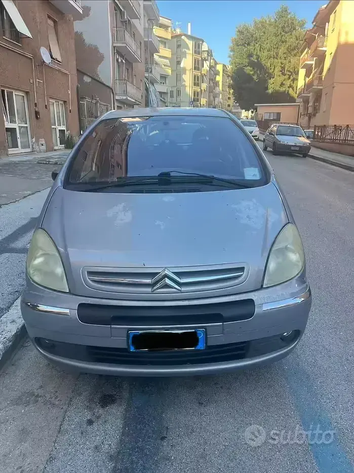 Usata Citroën Xsara 95 CV (69 kW) 2004 Grigio Monovolume
