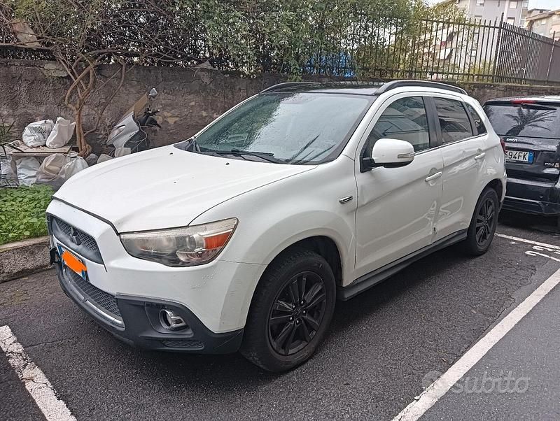 Usata Mitsubishi ASX 150 CV (110 kW) 2010 Bianco SUV