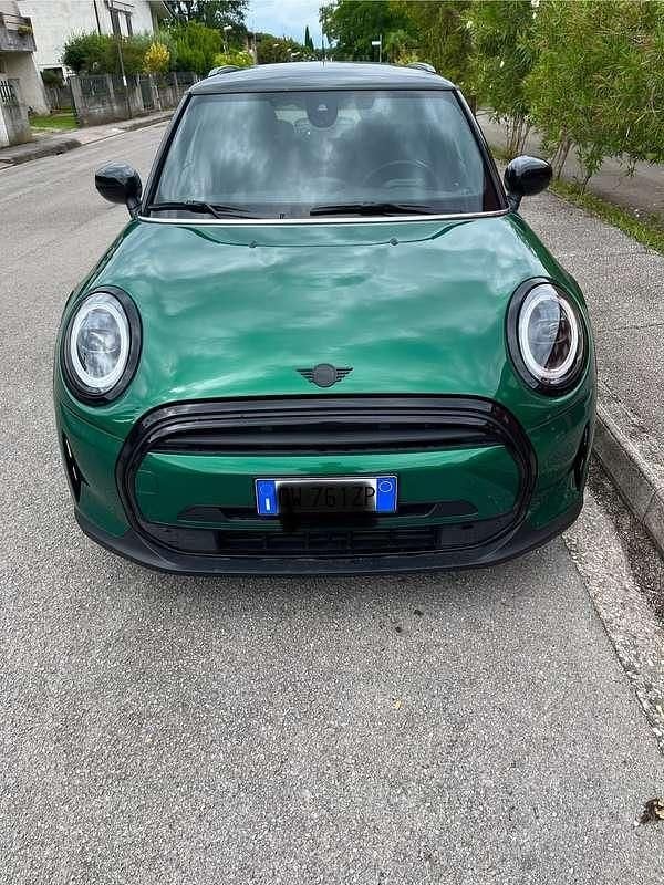 Verde Usata 2024 Mini Cooper Classic Utilitaria | 25.000 € (Ottimo prezzo) - Immagine 1/4