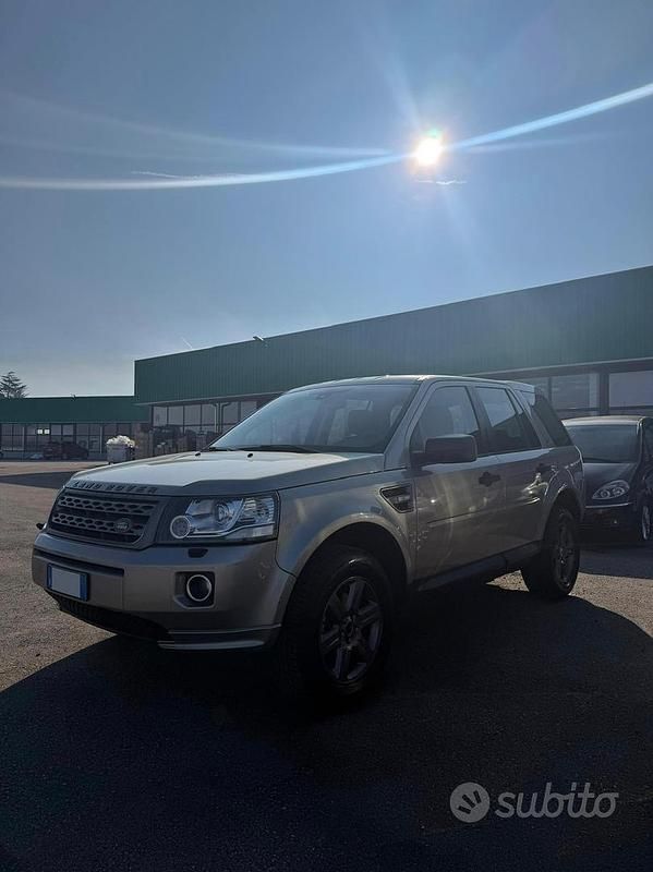 Usata Land Rover Freelander 2 HSE 150 CV (110 kW) 2014 Grigio SUV