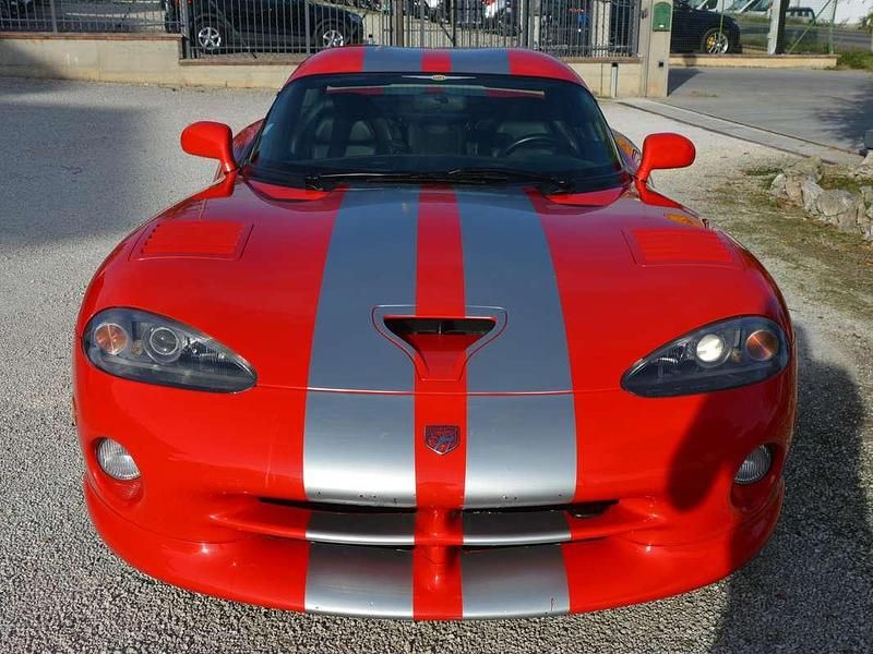 Usata Dodge Viper 383 CV (281 kW) 2000 Rosso Coupé
