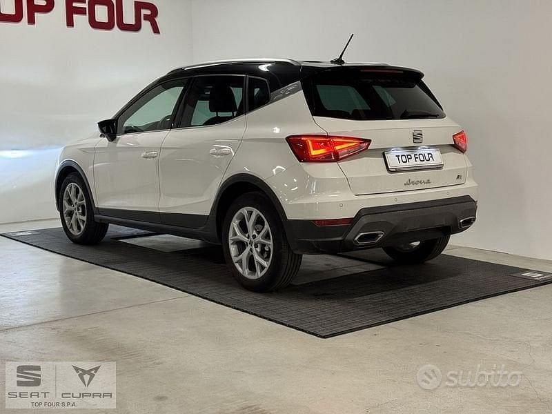Usata Seat Arona FR 95 CV (69 kW) 2023 Nero SUV