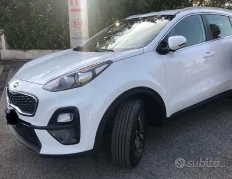 Usata Kia Sportage Style 116 CV (85 kW) 2020 Bianco SUV