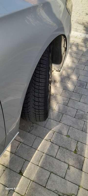 Usata Mercedes B180 116 CV (85 kW) 2021 Argento Monovolume