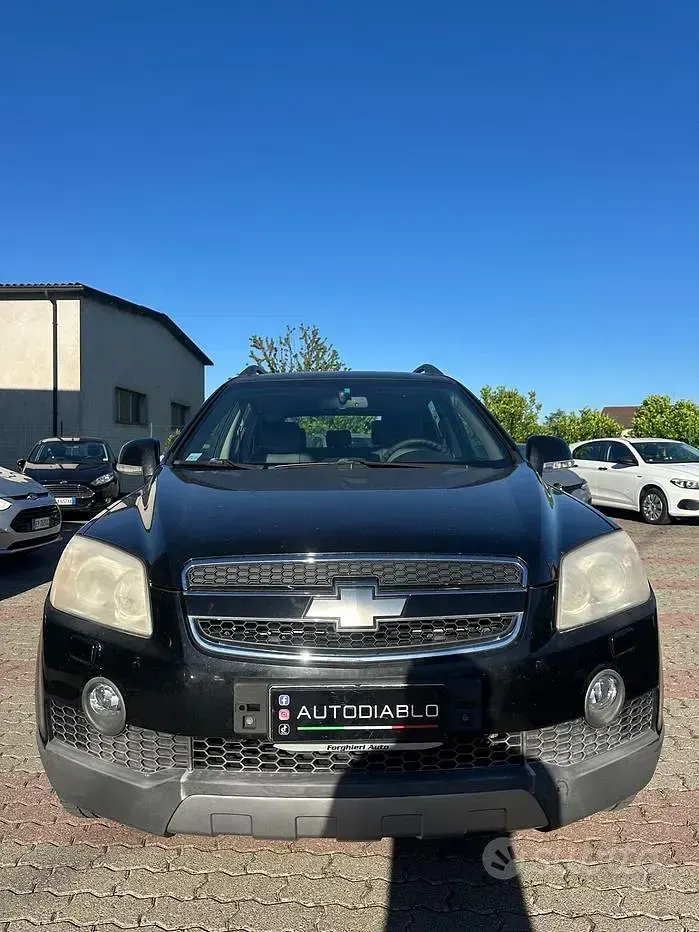 Usata Chevrolet Captiva LT 150 CV (110 kW) 2007 Nero SUV