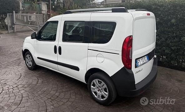 Usata Fiat Doblò Easy 95 CV (69 kW) 2019 Bianco Monovolume
