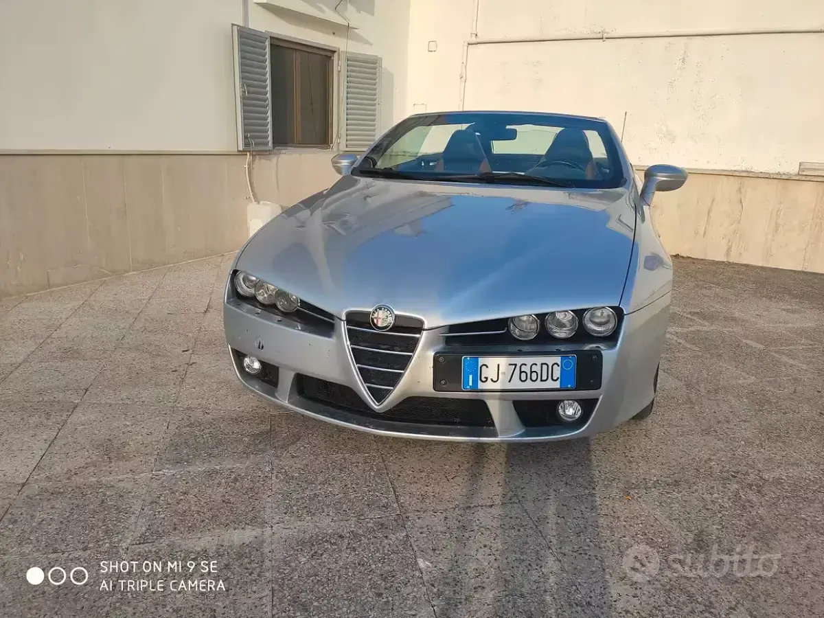 Usata Alfa Romeo Spider 185 CV (136 kW) 2007 Grigio Cabrio