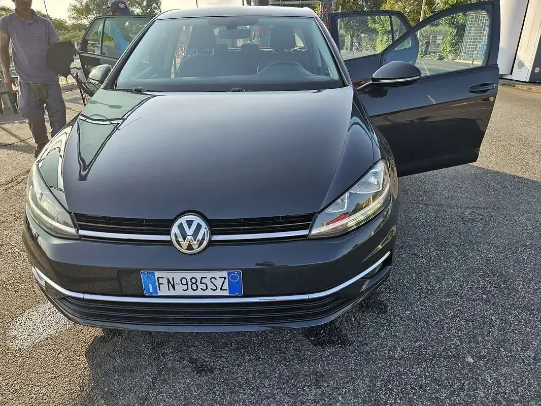 Usata VW Golf VII Highline 150 CV (110 kW) 2018 Berlina