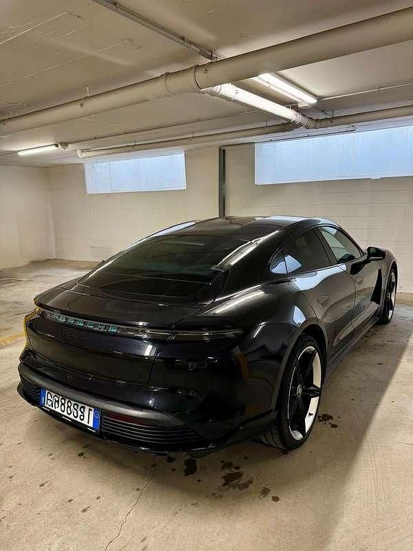 Usata Porsche Taycan 4S Performance Package 139 kW (190 CV) 2023 Berlina
