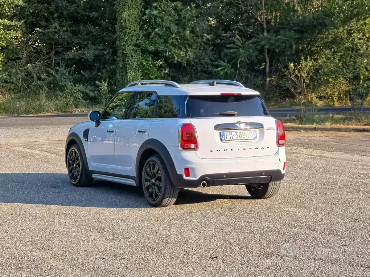 Usata Mini Cooper D Countryman Hype 150 CV (110 kW) 2017 Bianco SUV
