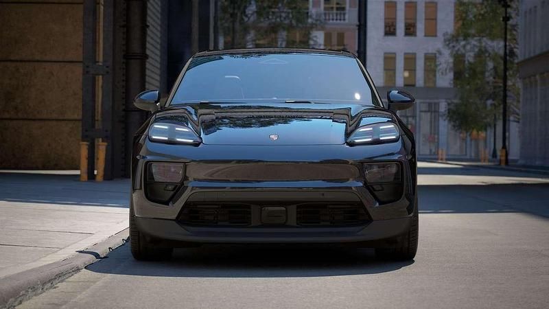 Nuova Porsche Macan 264 kW (360 CV) 2026 Nero SUV