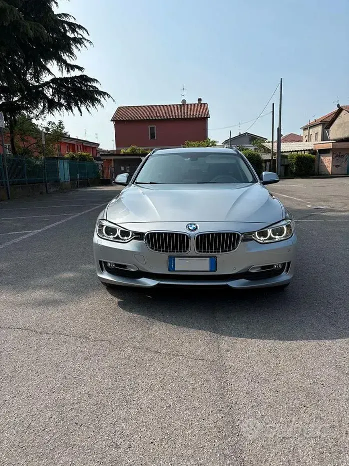 Usata BMW 320 184 CV (135 kW) 2012 Grigio Station wagon
