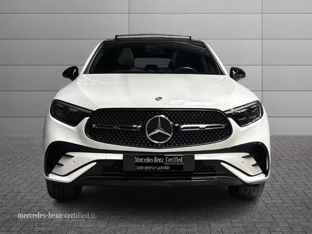 Usata Mercedes GLC300 AMG Line Premium Plus 197 CV (144 kW) 2023 Bianco polare SUV