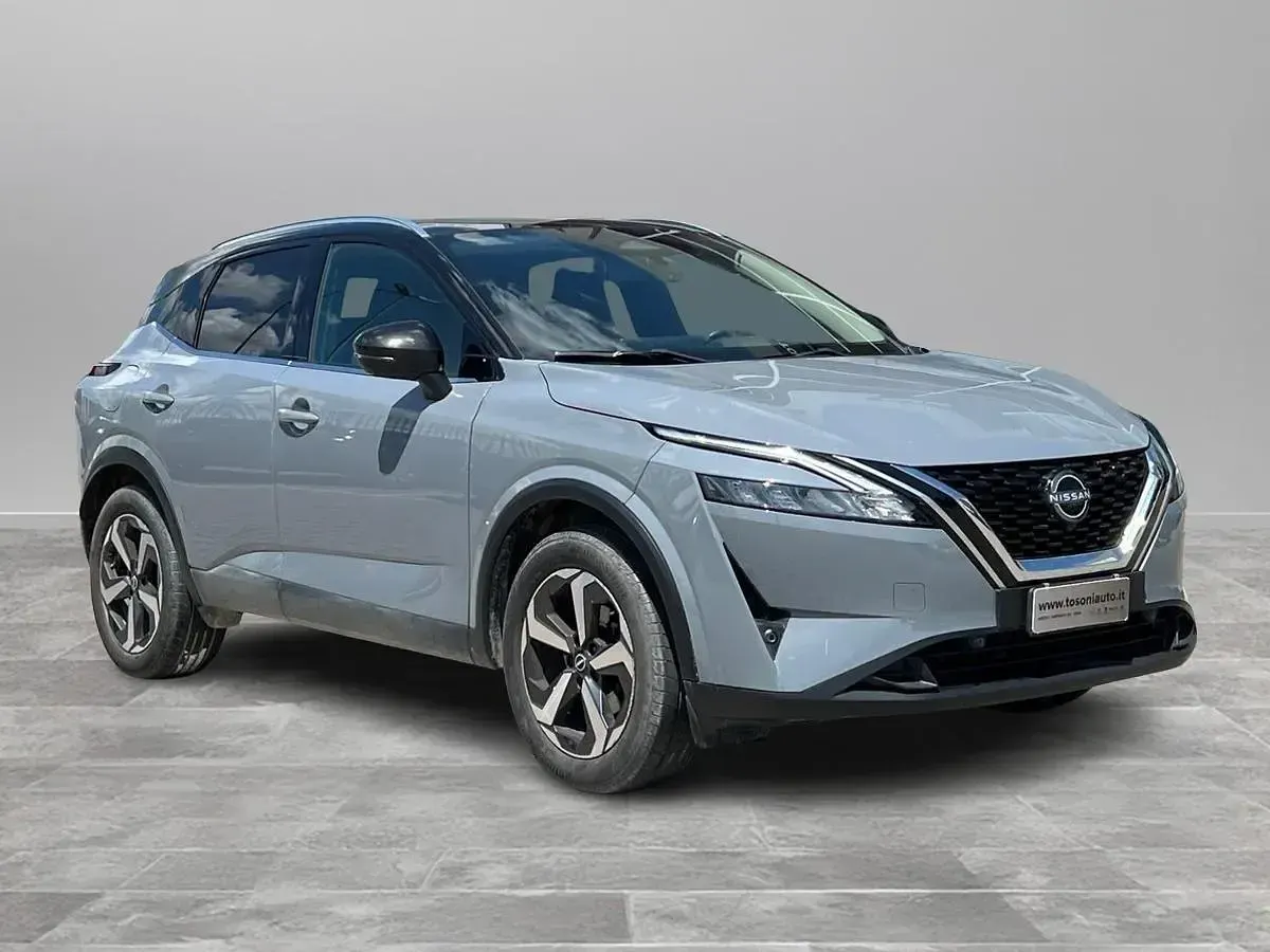 Usata Nissan Qashqai N-Connecta 140 CV (102 kW) 2023 Grigio SUV