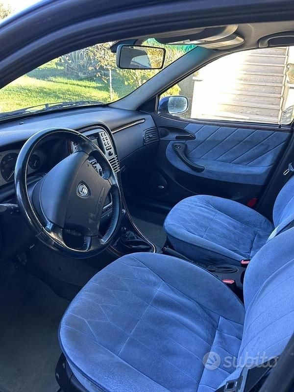 Usata Lancia Lybra 2001 Station wagon