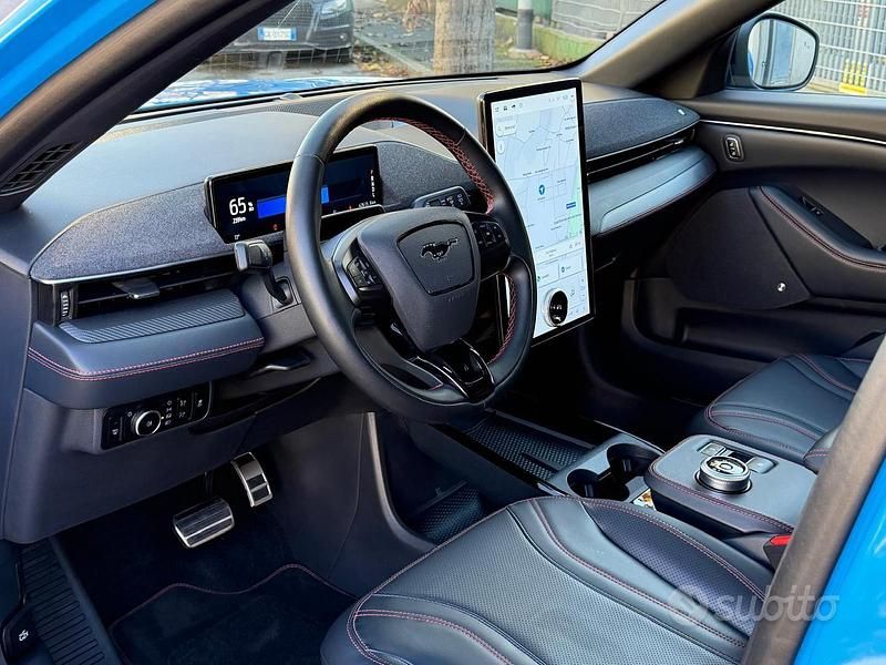 Usata Ford Mustang 269 CV (197 kW) 2023 Blu Station wagon