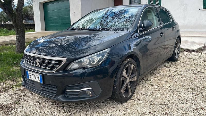 Usata Peugeot 308 Allure 131 CV (96 kW) 2018 Nero Berlina