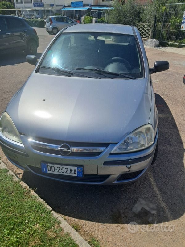 Usata Opel Corsa 45 CV (33 kW) 2006 Grigio Utilitaria