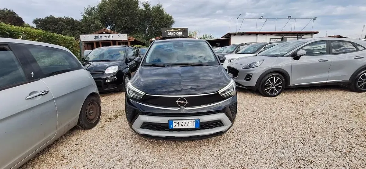 Usata Opel Crossland Edition 110 CV (80 kW) 2022 Nero SUV