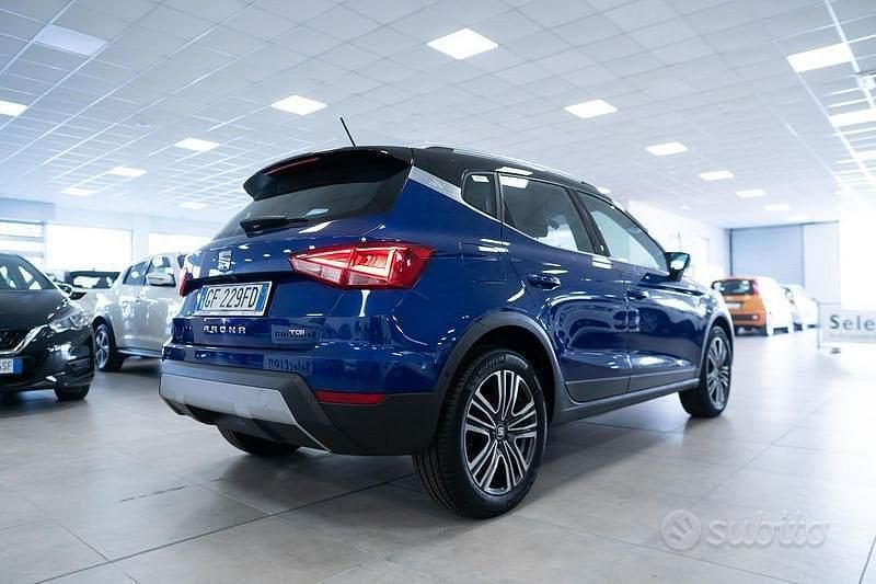 Usata Seat Arona XCELLENCE 90 CV (66 kW) 2021 Blu SUV