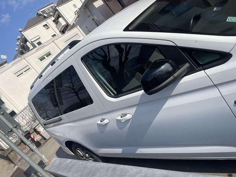 Occasion Ford Tourneo Titanium 122 ch (89 kW) 2023