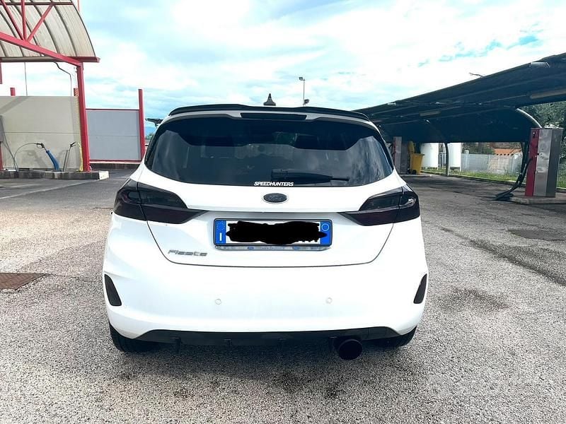 Usata Ford Fiesta Titanium 92 CV (67 kW) 2019 Bianco Utilitaria