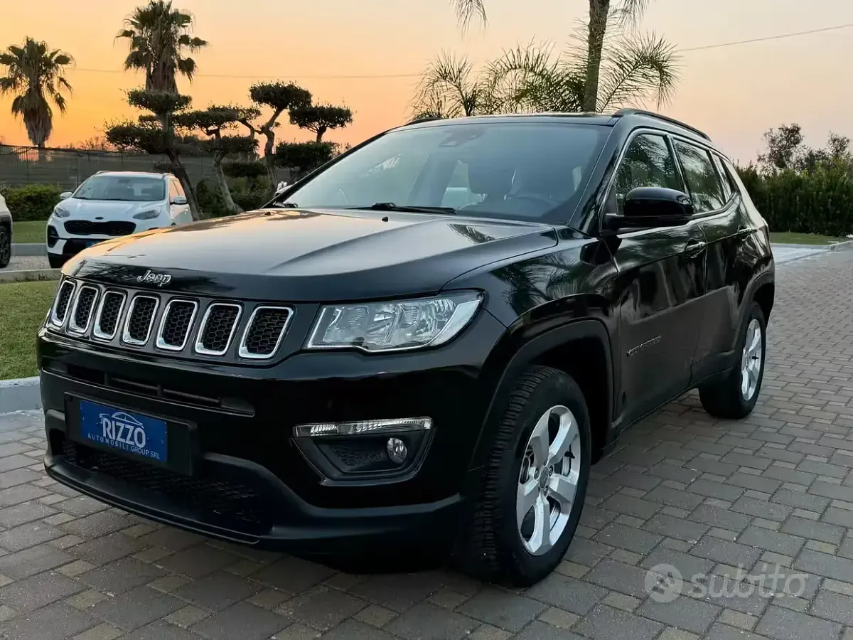 Usata Jeep Compass Limited 120 CV (88 kW) 2017 Nero SUV