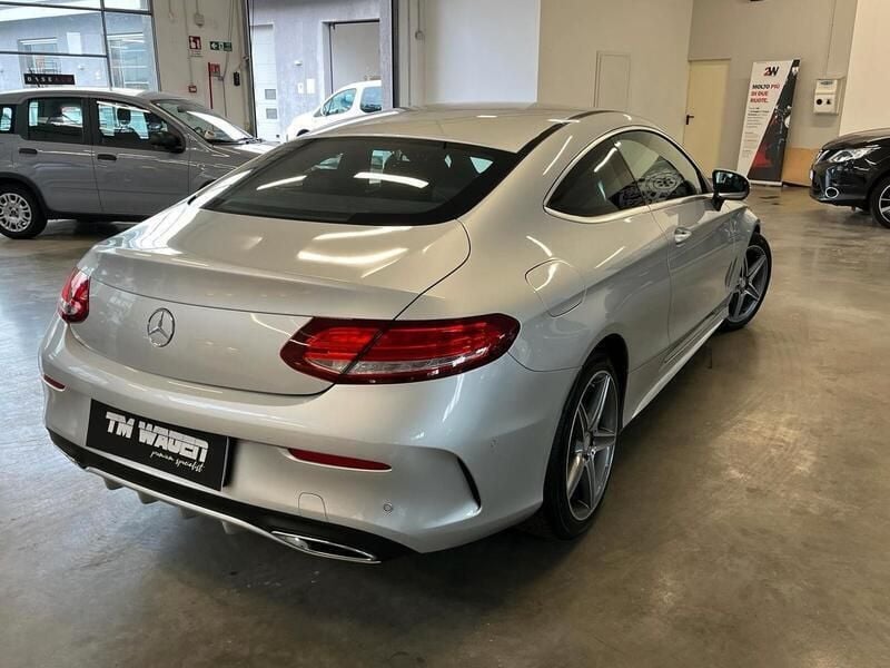 Usata Mercedes C220 Premium 169 CV (124 kW) 2016 Argento Coupé