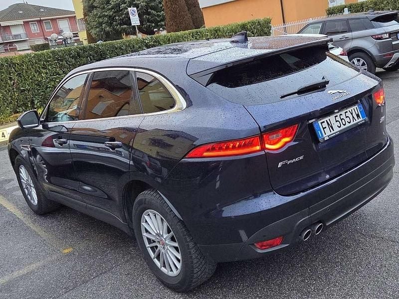 Usata Jaguar F-Pace Prestige 179 CV (131 kW) 2018 Blu/azzurro SUV