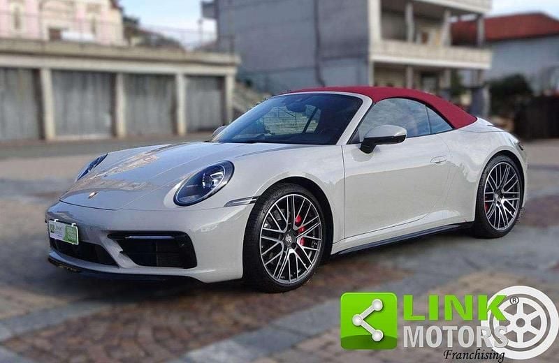 Usata Porsche 911 Carrera 4S Cabriolet 450 CV (330 kW) 2021 Gesso Cabrio