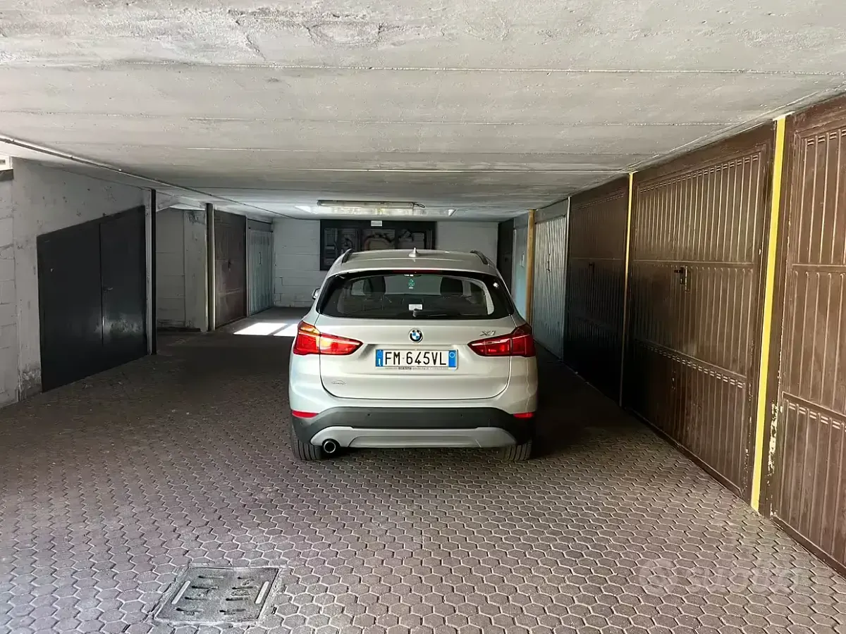 Usata BMW X1 Efficient Dynamics 150 CV (110 kW) 2018 Grigio SUV