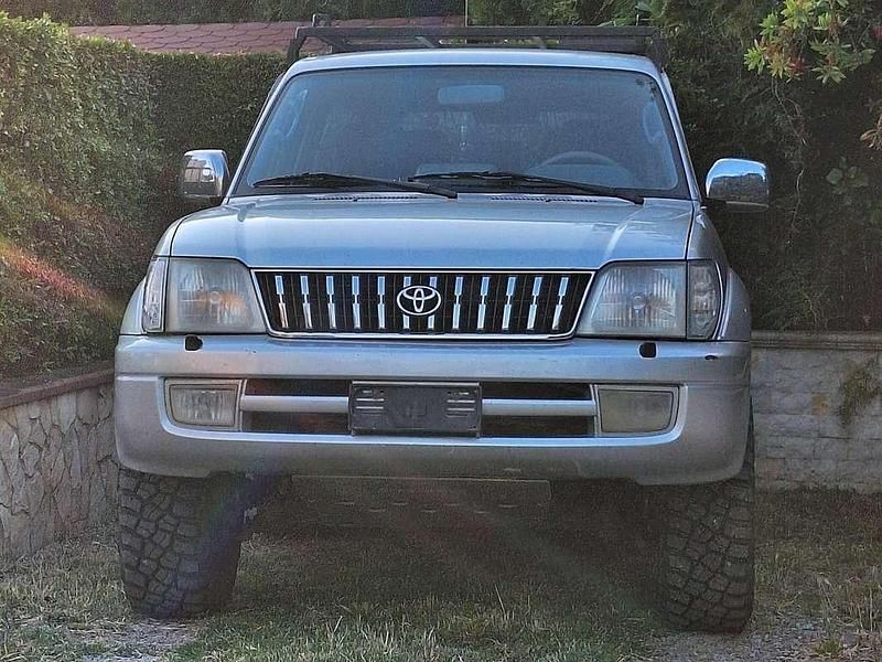Usata Toyota Land Cruiser Prado 163 CV (119 kW) 2001 Grigio SUV